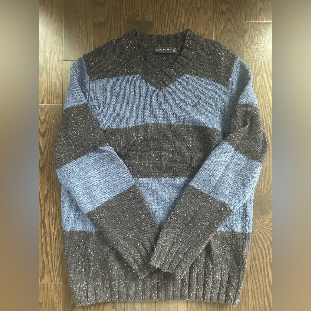 Nautica Men’s Knit Sweater - V Neck
